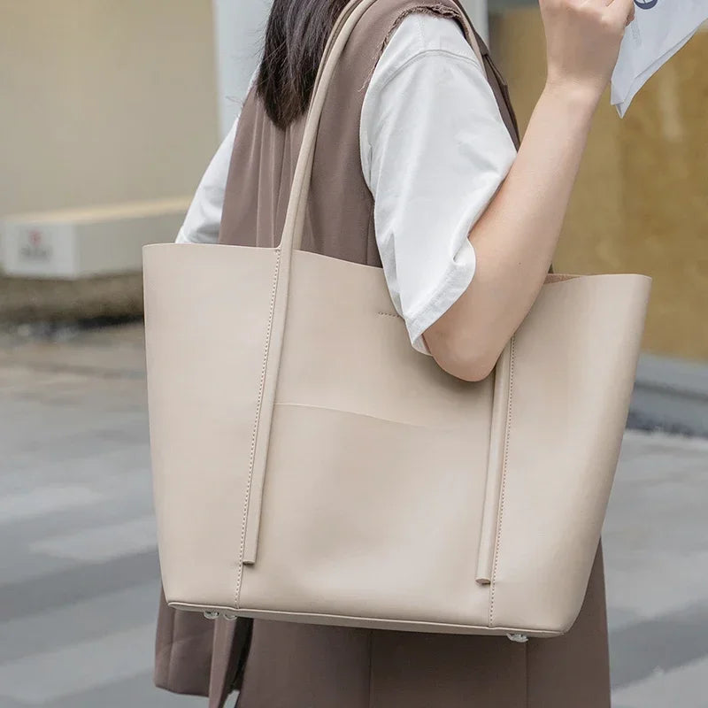 Women Natural Cow Leather Shoulder Bag Female Luxury Designer Fashion Handbags Ladies Cowhide Commuting Large Capacity Tote Bags